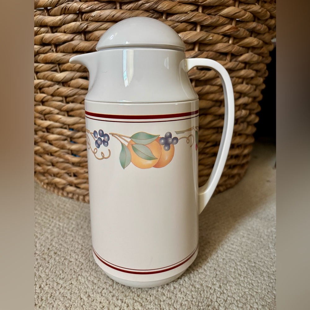 NWT Corelle Compatibles AbundanceThermos Server